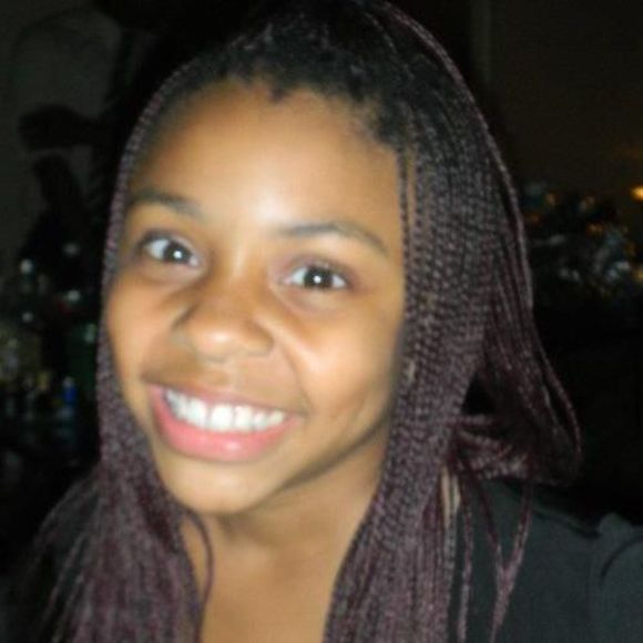 Profile Picture of Shayla Nealy (@shaylanealy) on Poshmark