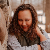 Hannah Bartman - Youtube Profile Picture of Hannah Bartman (@hannahbartman8475) on Youtube