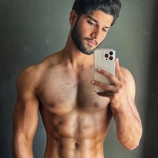 Profile Picture of Arman Zadeh (@zadeh_arman) on Instagram