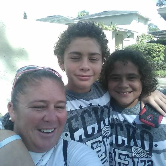 Profile Picture of Teresa Huston-wyatt (@teresahuston312) on Poshmark