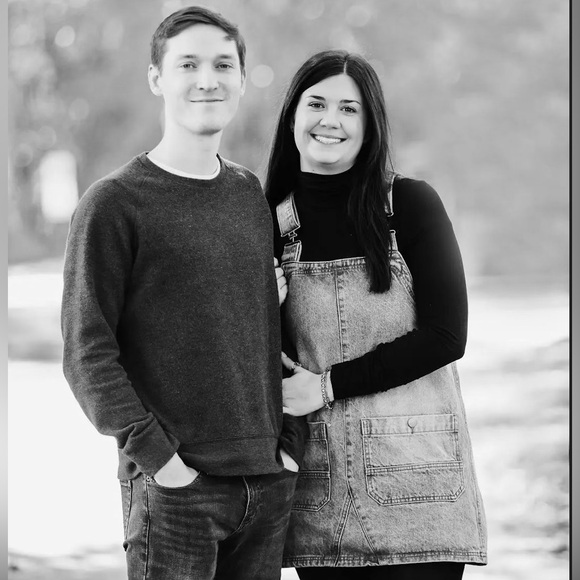 Ashton Suehs - Poshmark Profile Picture of Ashton Suehs (@ashtonmarie17) on Poshmark