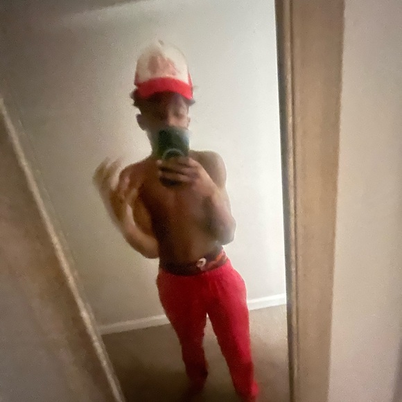 Profile Picture of Semaj Calhoun (@semajcalhoun) on Poshmark