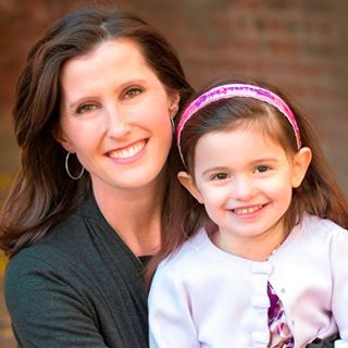 Profile Picture of Abbe Gluck (@abbe.gluck) on Facebook