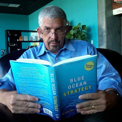 Profile Picture of Dr. Bob Kelley (@pureculture) on Twitter