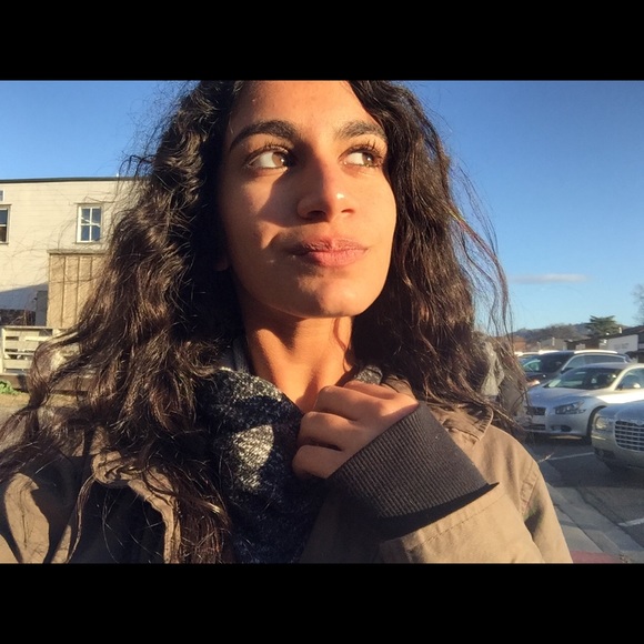 Profile Picture of Mehar Singh (@mehars) on Poshmark