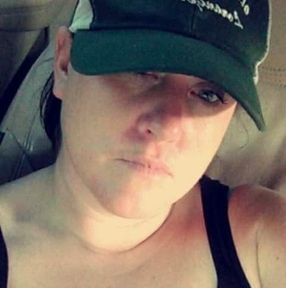 Profile Picture of Shawna Mcleod (@shawnamcleod) on Poshmark