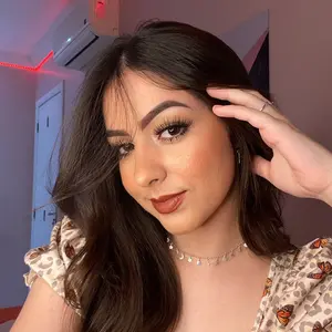 Profile Picture of   Ib: @xxxfeelingsxxx_ | com... (@nathaliapagio) on Tiktok