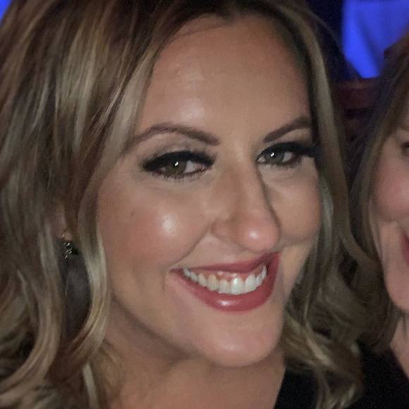 Profile Picture of Alexandra Toczylowski (@asweetie1625) on Poshmark