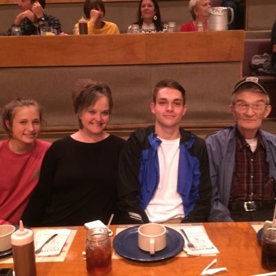 Profile Picture of Michael Osterman (@MichaelOs12) on Twitter