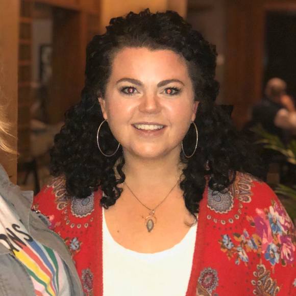 Profile Picture of Kerri Mcmahon (@kerrimcmahon6) on Poshmark