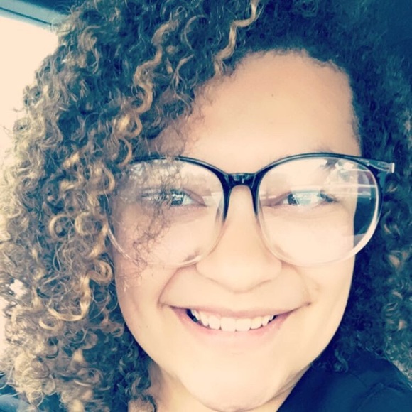 Profile Picture of Jessica Frank (@jonesy_jess) on Poshmark