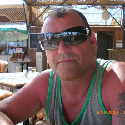Profile Picture of Dave Seldon (@dondeniro) on Twitter