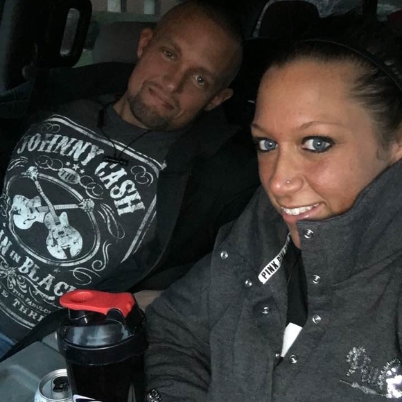 Profile Picture of Mandy Ison (@ison_mandy) on Poshmark