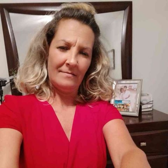 Olga Vento - Poshmark Profile Picture of Olga Vento (@olgavento1968) on Poshmark