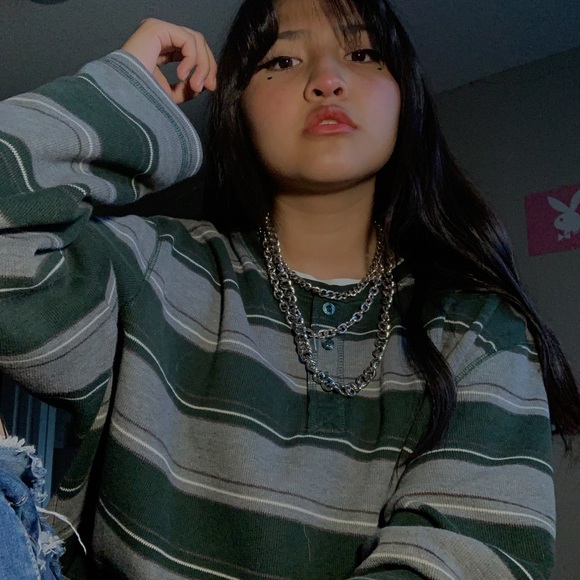 Profile Picture of Genna Little light (@genna_wc) on Poshmark