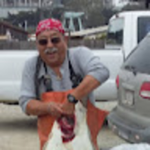 Profile Picture of Victor Gamboa (@victorgamboa40) on Poshmark