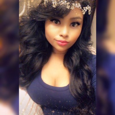 Profile Picture of Elena (@ElenaAbrego100) on Twitter