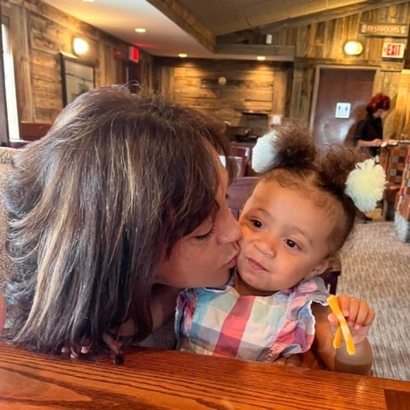 Profile Picture of Guylaine Bullen gelinas (@guylainebullen) on Poshmark