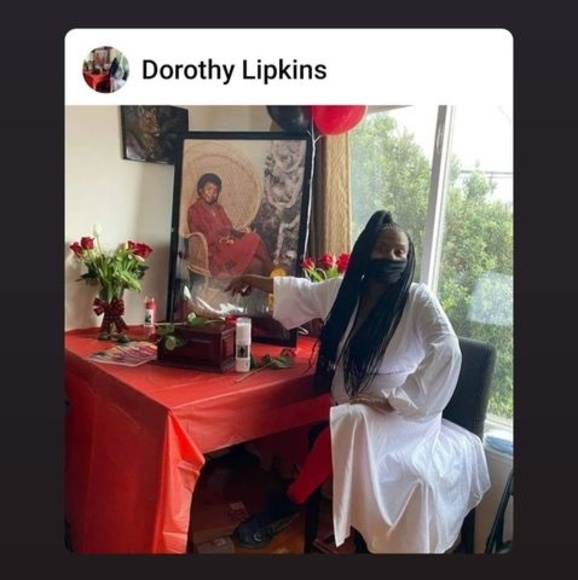 Profile Picture of Dorothy Lipkins (@dorothylipkins) on Poshmark