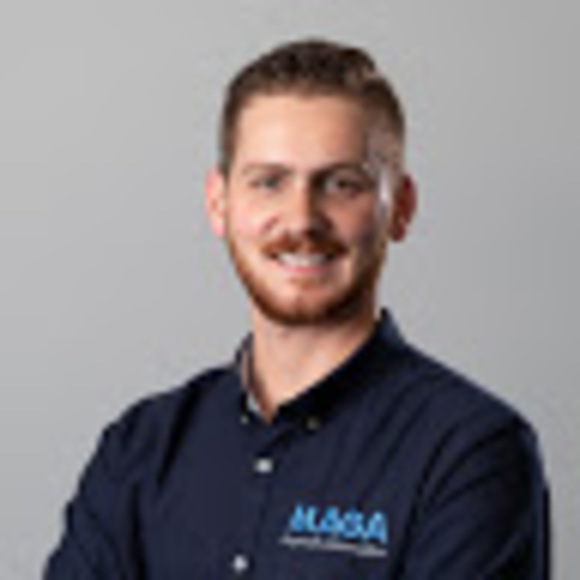 Martin Magarinos - Poshmark Profile Picture of Martin Magarinos (@martinmagarinos) on Poshmark