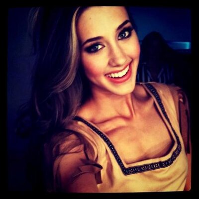 Profile Picture of Allison Mulcahy (@allisonsweets) on Twitter