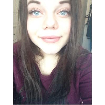 Profile Picture of Nadine Roberts (@NadineR21663168) on Twitter