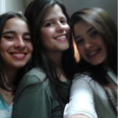 Profile Picture of Roberta Melo (@robertamelo16) on Twitter