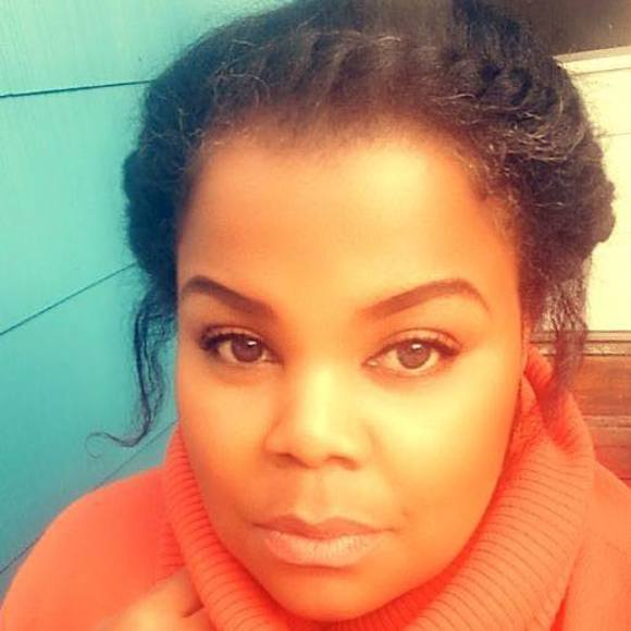 Anicia Texidor - Poshmark Profile Picture of Anicia Texidor (@anrtee) on Poshmark