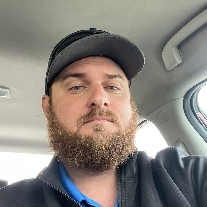 Profile Picture of Travis Rowe (@@travisrowe5) on Tiktok