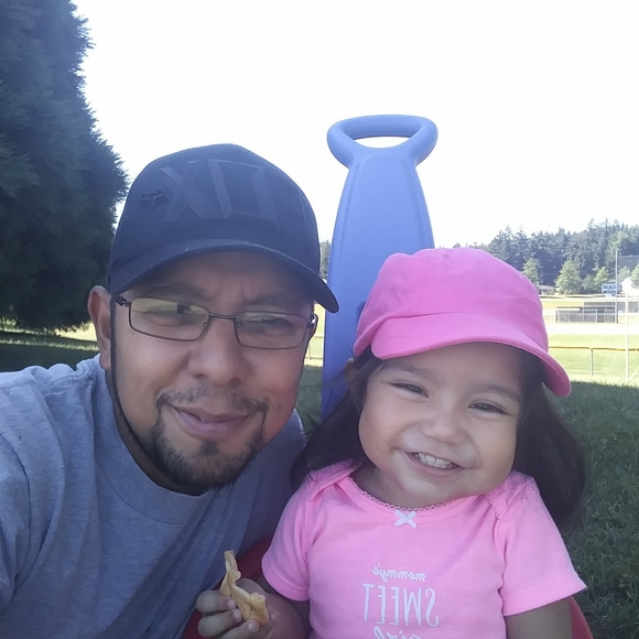 Franc Papuyo - Poshmark Profile Picture of Franc Papuyo (@pipiripahu84) on Poshmark