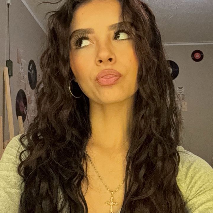 Annaaa - Tiktok Profile Picture of Annaaa (@anna._.lineberry) on Tiktok