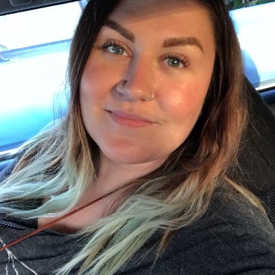 Profile Picture of Paula Cooper (@PeaceC) on Twitter