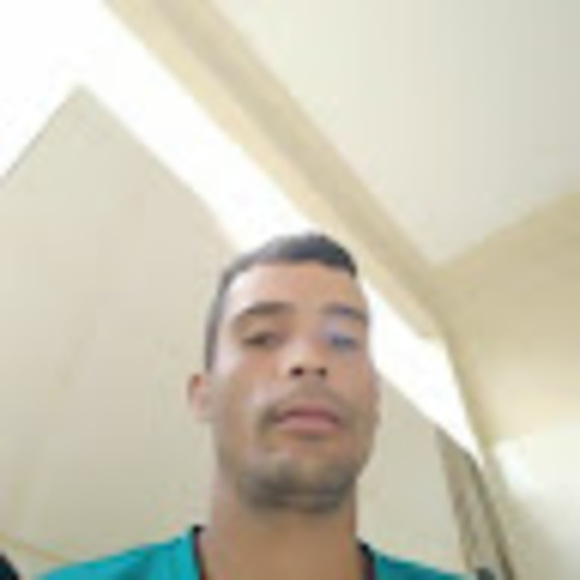 Profile Picture of Julio cesar de oliveiraui Cesar (@julio976) on Poshmark