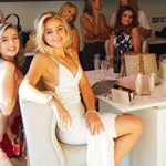 Profile Picture of faye ashton (@faye_ashton) on Instagram