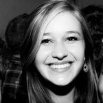 Profile Picture of Kelly Bertrando (@kellyab) on Instagram