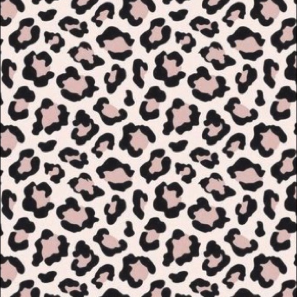 Profile Picture of Eileen Farrell (@eileenjamie) on Poshmark