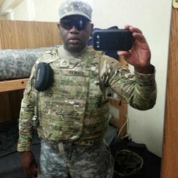 Shaun Stanley - Poshmark Profile Picture of Shaun Stanley (@shaunstanley) on Poshmark