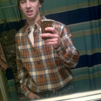 Profile Picture of Nicholas Angell (@Nangell04) on Twitter