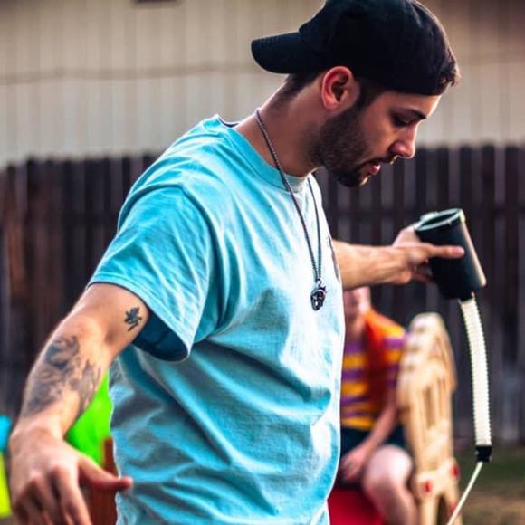 Profile Picture of Michael Eldridge (@michaeleldri330) on Poshmark