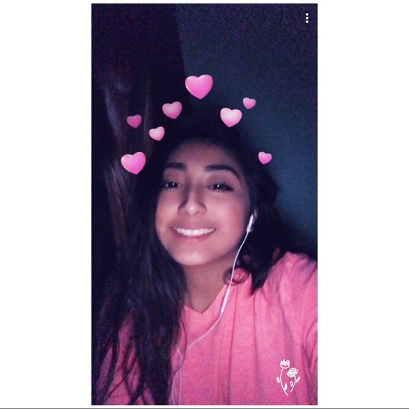 Profile Picture of Janet Palacios (@lajanett1003) on Poshmark