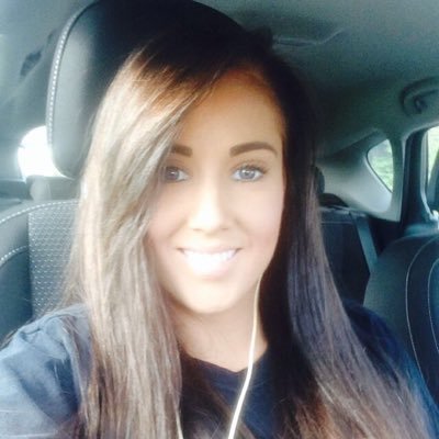Profile Picture of Jeni (@jenibennett) on Twitter