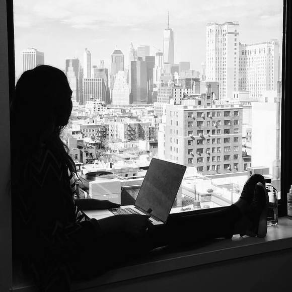 Profile Picture of Deepa Subramaniam (@dsubramaniam) on Poshmark