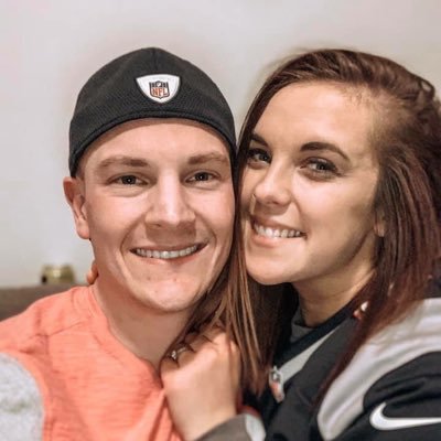 Profile Picture of Brooke & Adam Ullom (@AdamBrooke13) on Twitter