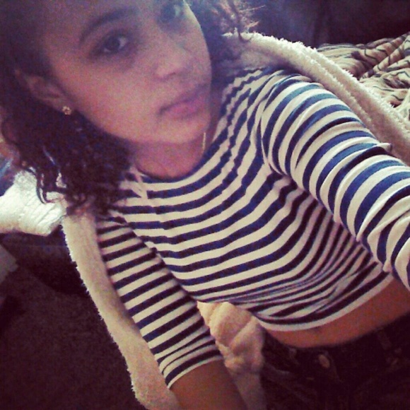 Profile Picture of Sandra Franklin (@sandy_15) on Poshmark