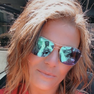 Profile Picture of Christina Skinner (@Skinnermomof3) on Twitter