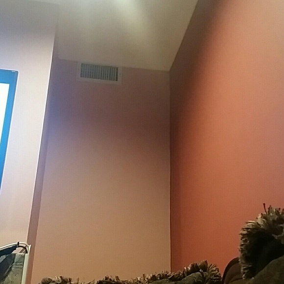 Profile Picture of Nushik Khachatryan (@nushik) on Poshmark