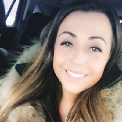 Profile Picture of Amandamazzone (@amandamazzone1) on Twitter