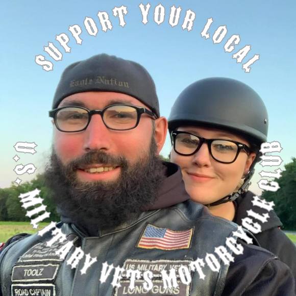 Profile Picture of Alex George (@skiergirl32) on Poshmark