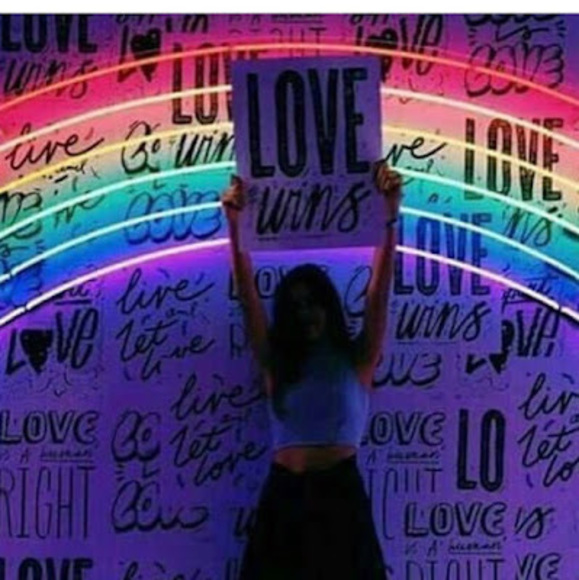 Profile Picture of Cherrene franchesca Framo (@cherrene23) on Poshmark