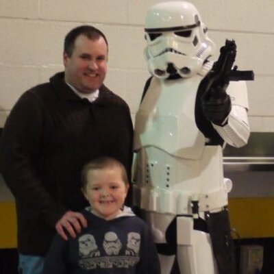 Profile Picture of Richard Vernon (@LorrinSkyles) on Twitter